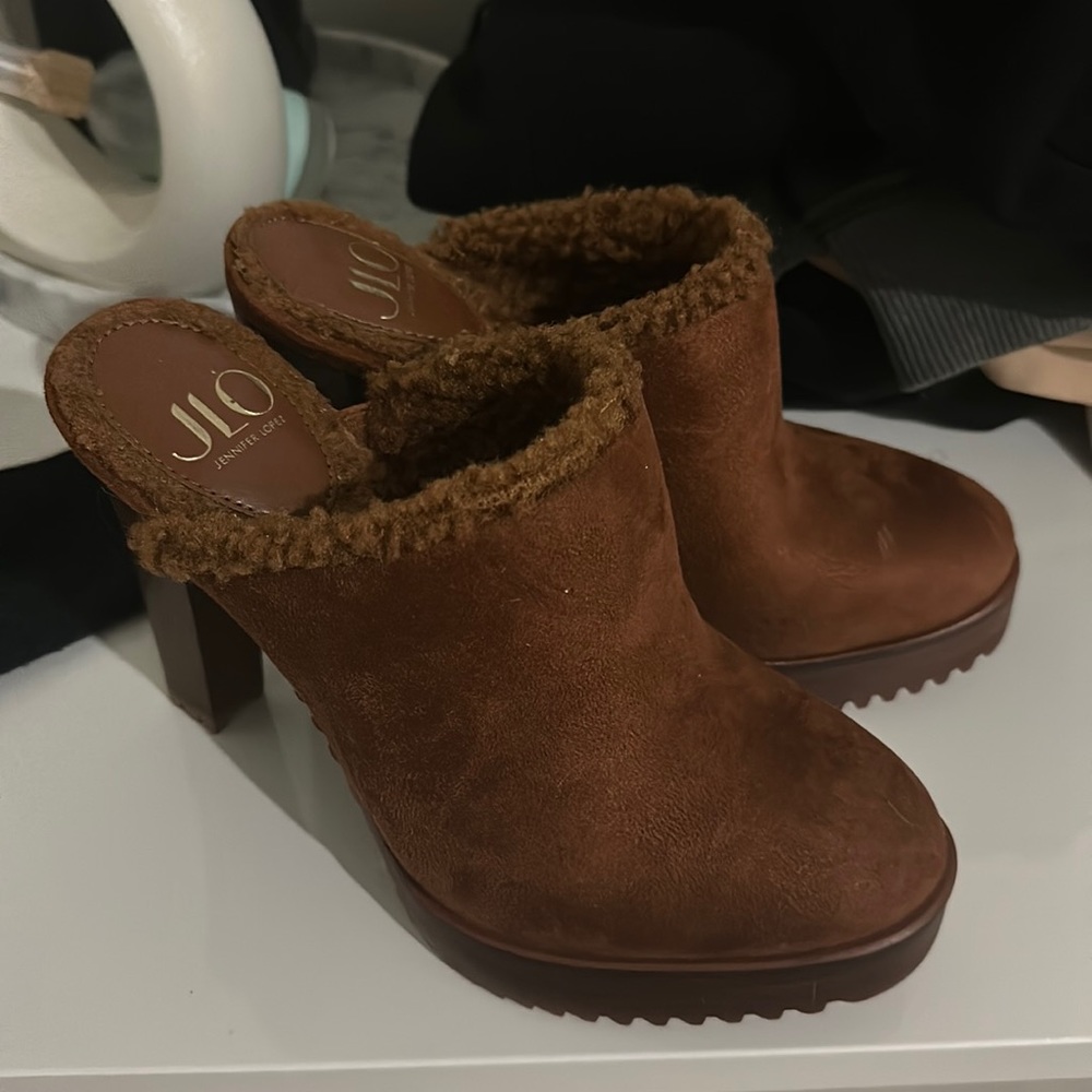 J lo mules